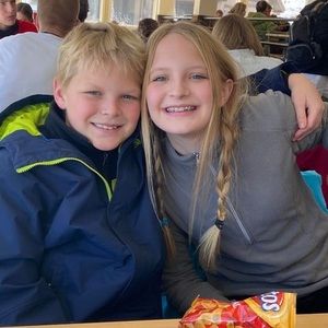 Meet your Posher, Kelly